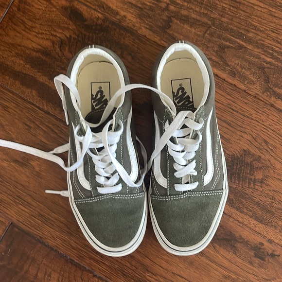 VANS side stripe women’s 7.0 casual sneaker - green - Picture 2 of 4